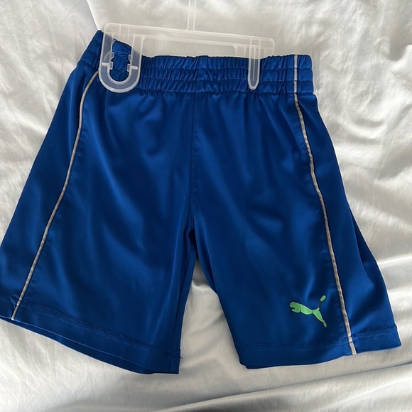 Puma boys size 4 Shirt and Short set - Picture 3 of 5